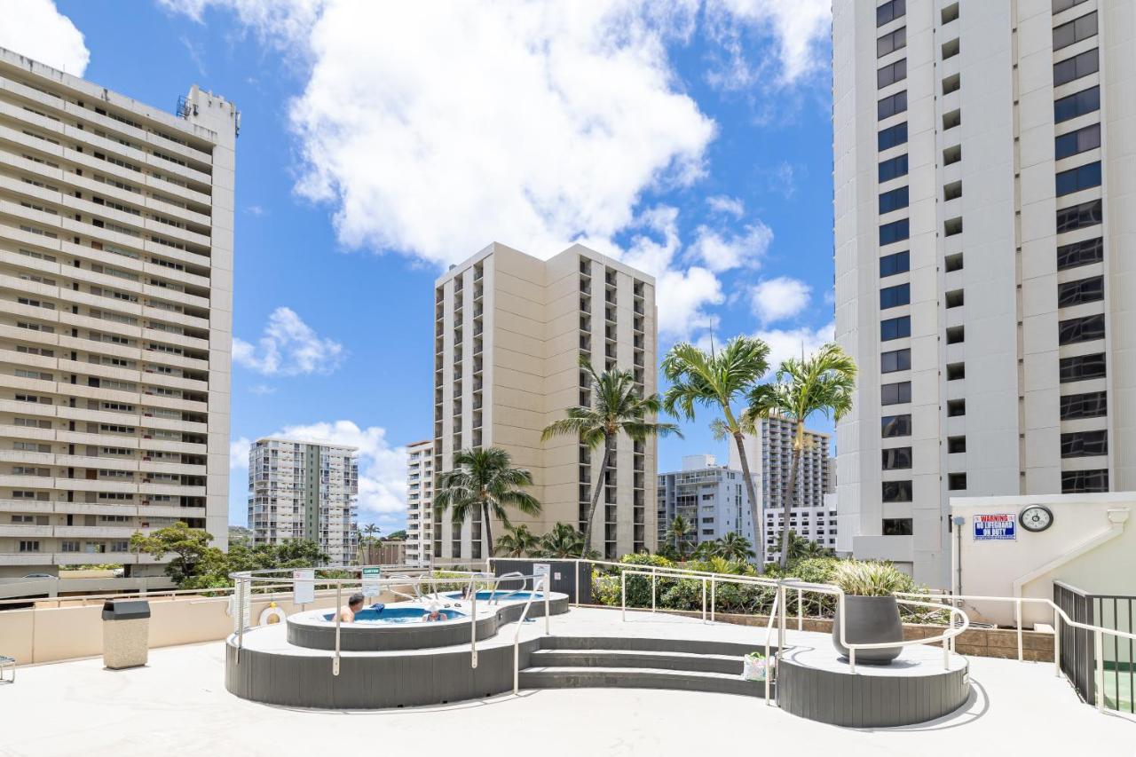 Ocean & Diamond Head Views - Near Beach - Parking! Гонолулу Экстерьер фото