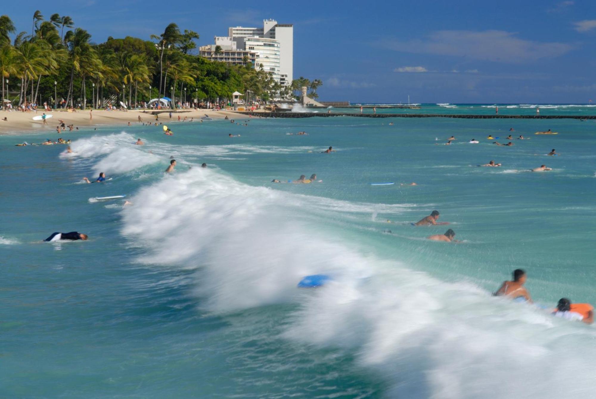 Ocean & Diamond Head Views - Near Beach - Parking! Гонолулу Экстерьер фото